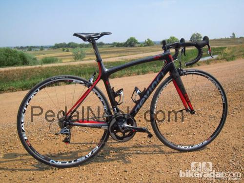 Devinci Leo SL specs and reviews